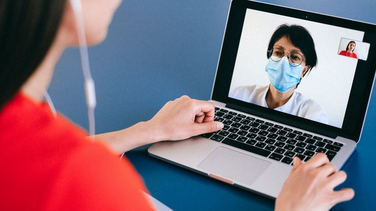 Videoconferenza: la formazione a distanza ai tempi del Covid-19